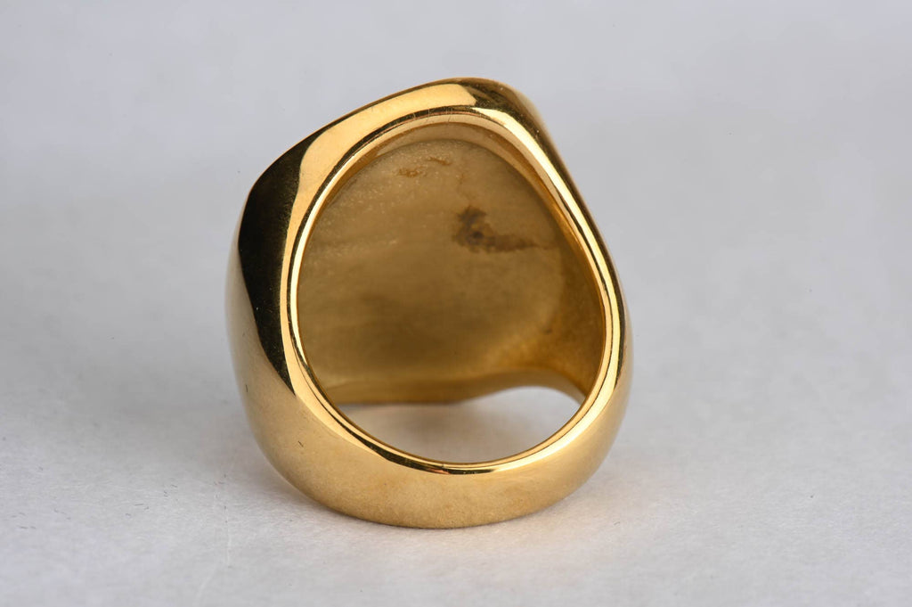 Pebble Shape Gold Mother-of-pearl Ring